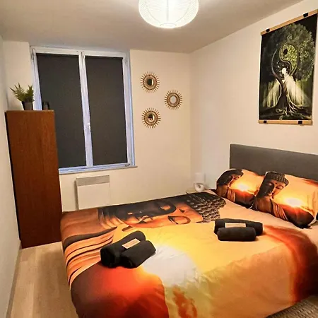 Cocon Zen En Plein Coeur Historique De Apartamento *